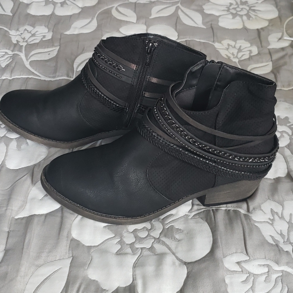 Black ankle booties, side zip, size 8, like new
